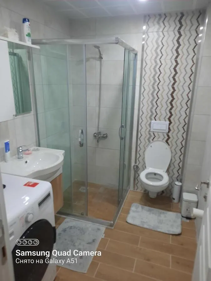 Gazde/Camere de închiriat Lara 4 Yuvamkent Sitesi Apartment Antalya